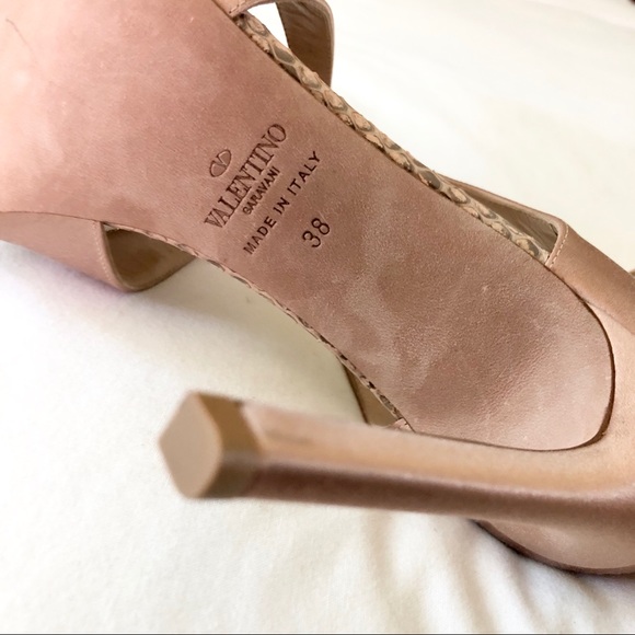 Valentino Garavani Snakeskin Flower Satin Heels - Picture 8 of 13